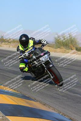 media/Dec-09-2023-SoCal Trackdays (Sat) [[76a8ac2686]]/Turn 3 Inside (1015am)/